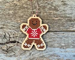 Gingerbread Girl Ornament Kit - Canadian Stitchery