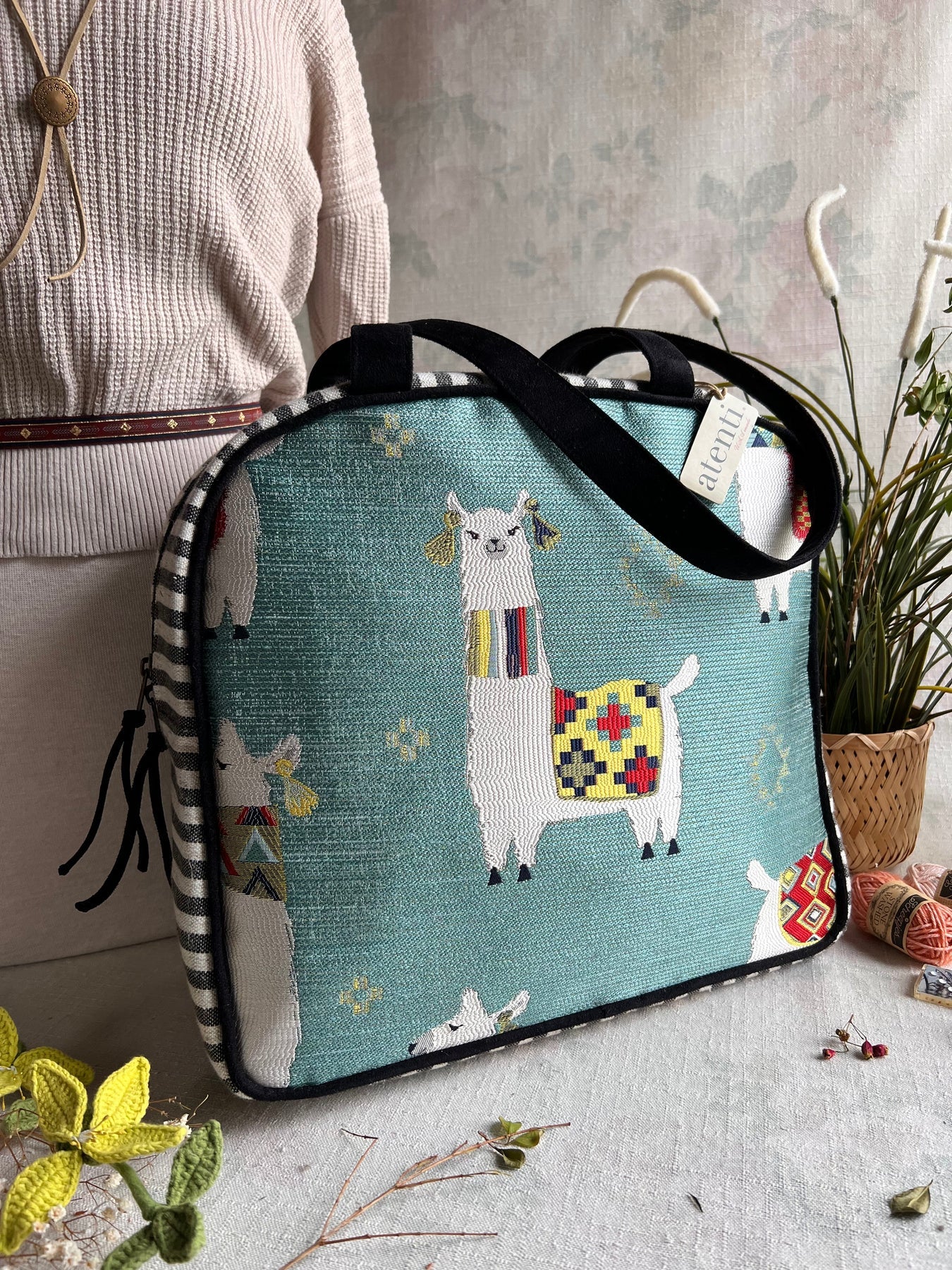 Mamallama Bonnie - Atenti