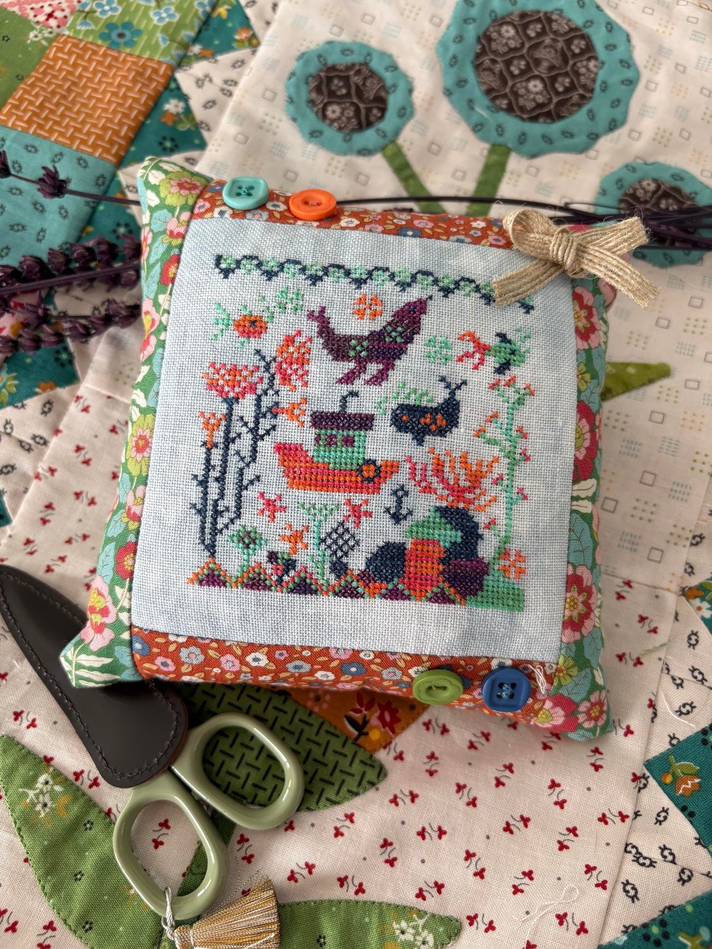 Houseboat Hangout (xStitch the Rainbow - Beneath the Waves Palette) - Pansy Patch